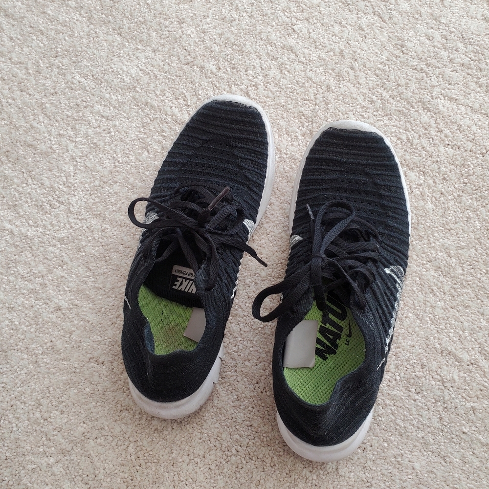 Nike Free Flyknit Running Shoes